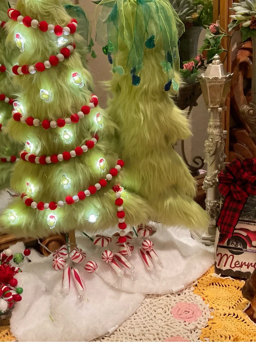 2 Sets! New Grinch Mini LED Lights. Holiday Christmas Festive Party Home Decor.